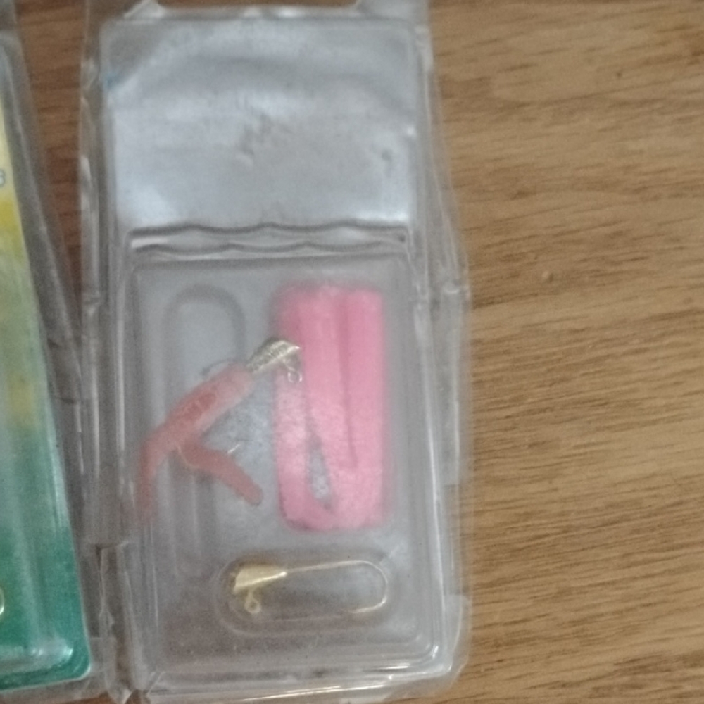 Fishing Lure 3 Pk Set - Pink, Purple and Black - Picture 4 of 5